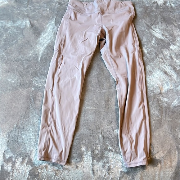 Vuori stride leggings EUC purple dusk - Picture 3 of 7